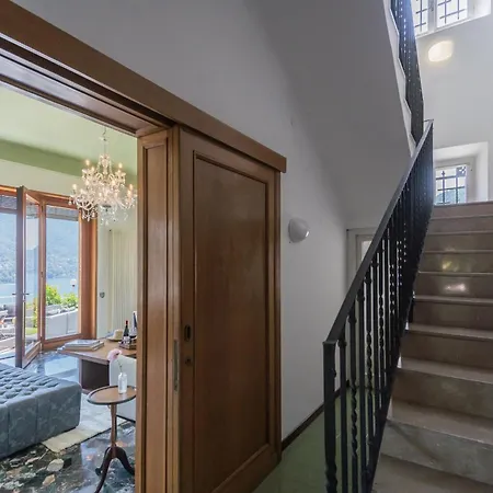 Chiara With Private Garden By Rent * Moltrasio