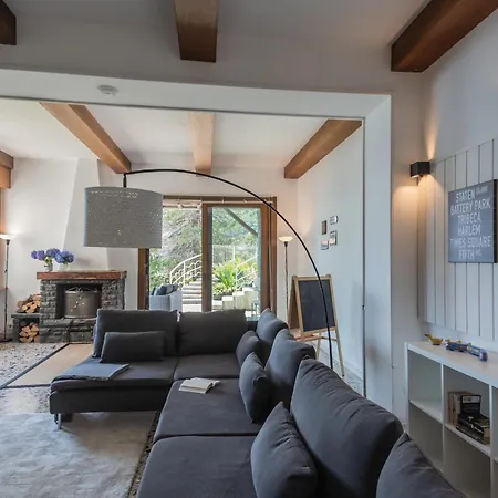 Chiara With Private Garden By Rent