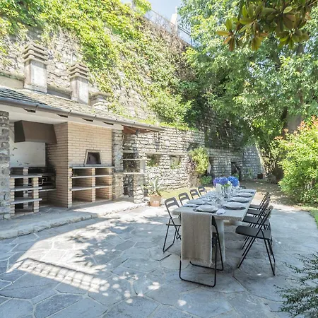 Chiara With Private Garden Moltrasio