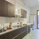 Chiara With Private Garden By Rent Moltrasio