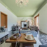 Chiara With Private Garden By Rent *