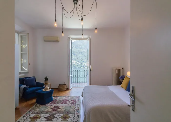 Chiara With Private Garden By Rent Villa